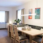 Hotel apartamentowy Crystls Flachau