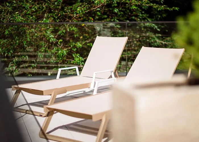 Crystls Apartmanhotel